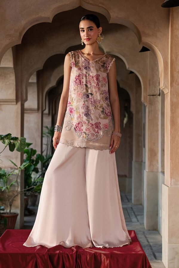 2 Piece Embroidered Textured Silk Suit - Peach 2 Piece Embroidered Textured Silk Suit - Peach