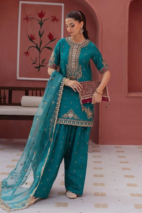 3 Piece Embroidered Raw Silk Suit - Green (Shalwar) 3 Piece Embroidered Raw Silk Suit - Green (Shalwar)